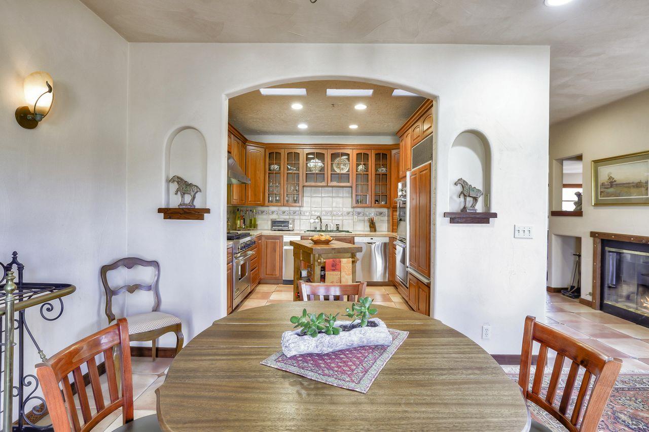 Detail Gallery Image 16 of 21 For 725 Correas St, Half Moon Bay,  CA 94019 - 3 Beds | 2/1 Baths