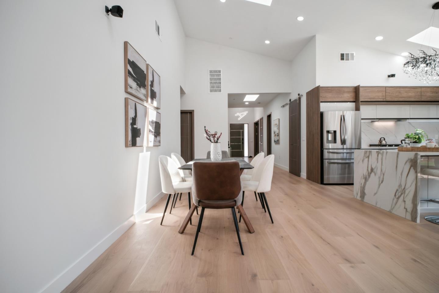 Detail Gallery Image 36 of 84 For 239 Eureka Ct, Sunnyvale,  CA 94085 - 4 Beds | 3/1 Baths