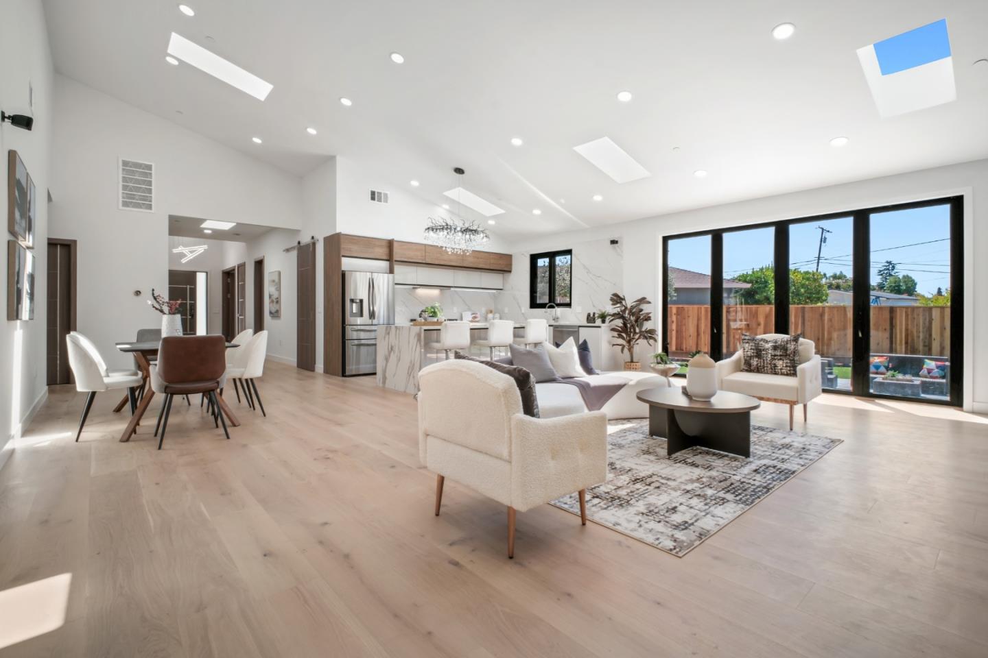 Detail Gallery Image 37 of 84 For 239 Eureka Ct, Sunnyvale,  CA 94085 - 4 Beds | 3/1 Baths