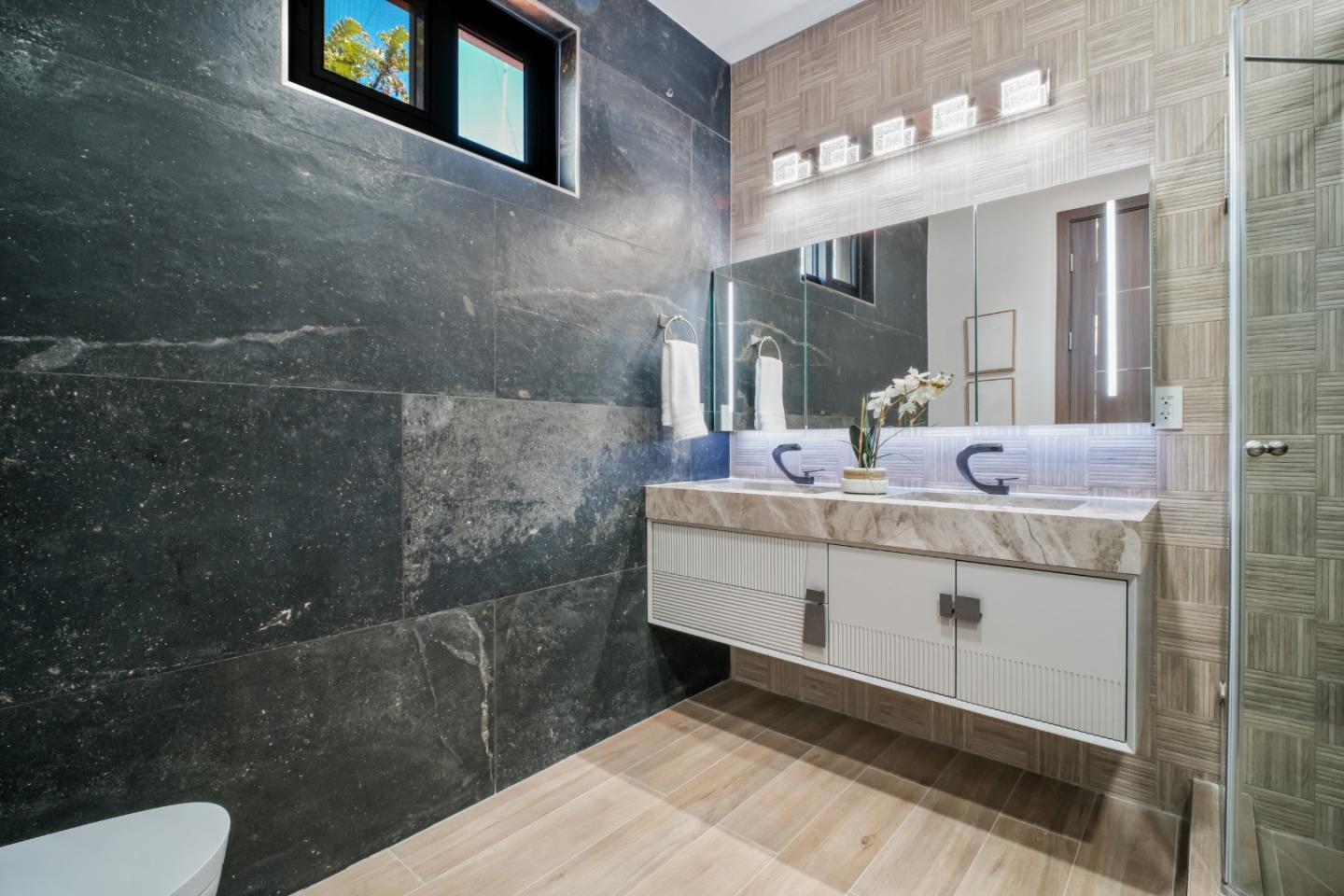 Detail Gallery Image 46 of 84 For 239 Eureka Ct, Sunnyvale,  CA 94085 - 4 Beds | 3/1 Baths