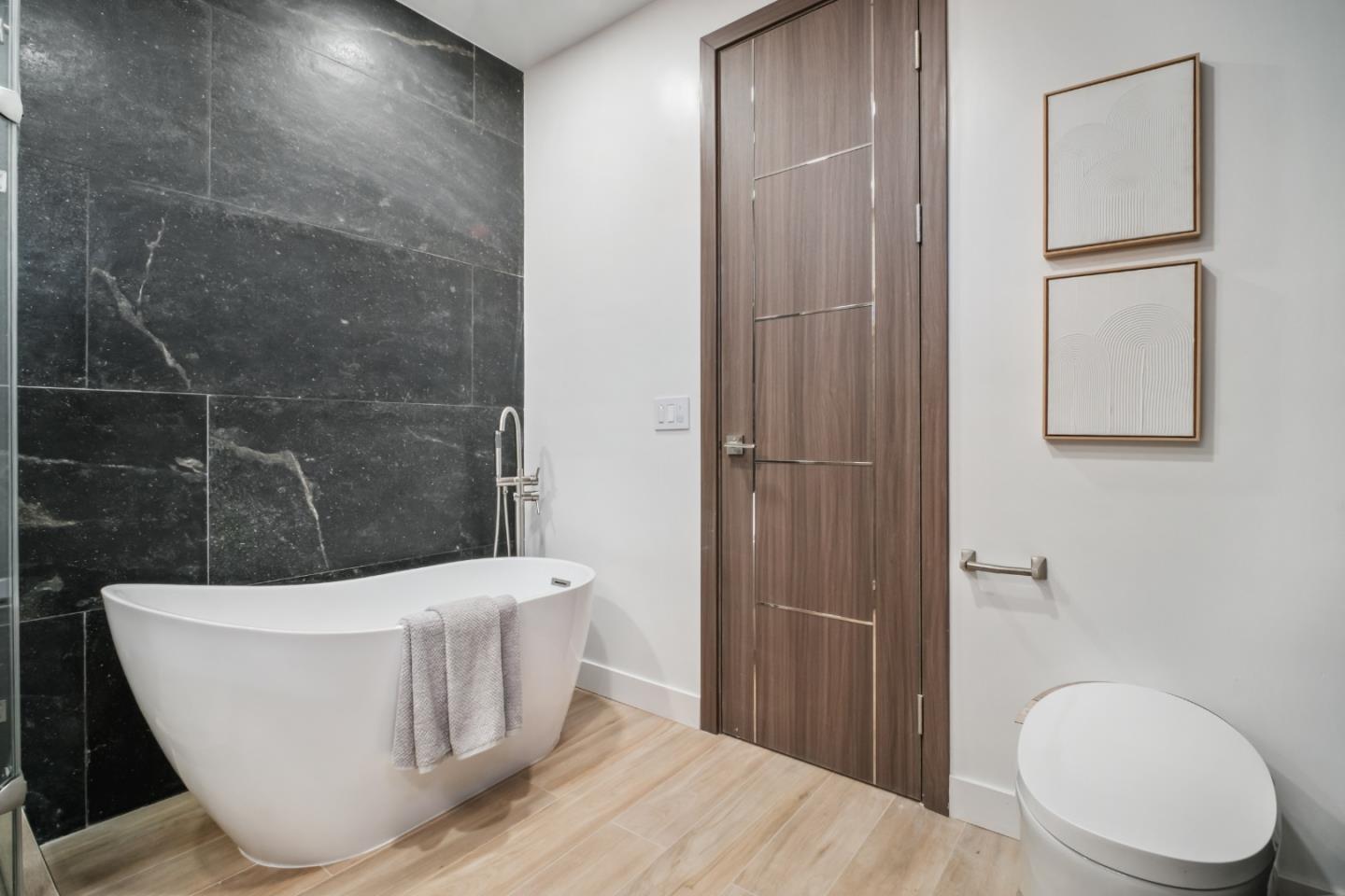 Detail Gallery Image 47 of 84 For 239 Eureka Ct, Sunnyvale,  CA 94085 - 4 Beds | 3/1 Baths