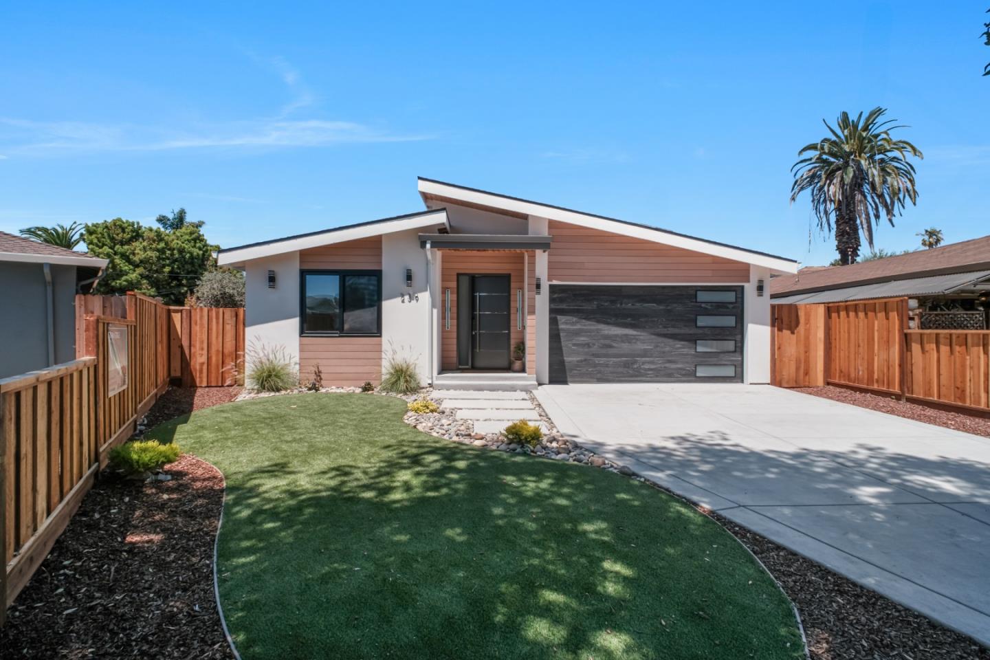 Detail Gallery Image 59 of 84 For 239 Eureka Ct, Sunnyvale,  CA 94085 - 4 Beds | 3/1 Baths