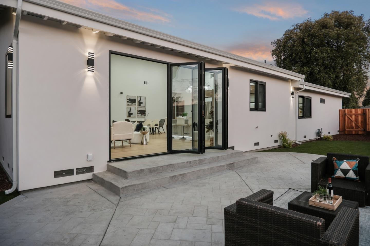 Detail Gallery Image 71 of 84 For 239 Eureka Ct, Sunnyvale,  CA 94085 - 4 Beds | 3/1 Baths