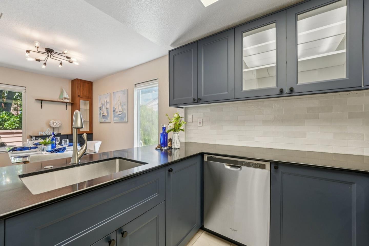 Detail Gallery Image 10 of 35 For 255 Sumba Ct, San Jose,  CA 95123 - 3 Beds | 2 Baths