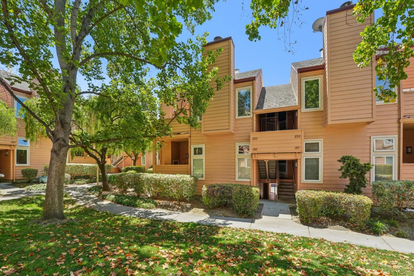 Detail Gallery Image 29 of 35 For 255 Sumba Ct, San Jose,  CA 95123 - 3 Beds | 2 Baths