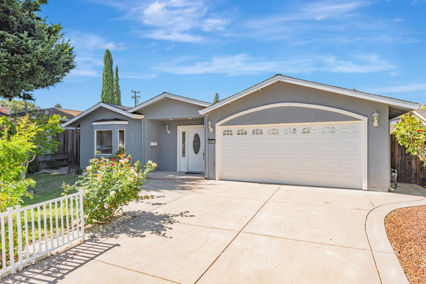 Detail Gallery Image 2 of 23 For 5007 Grimsby Dr, San Jose,  CA 95130 - 3 Beds | 2 Baths