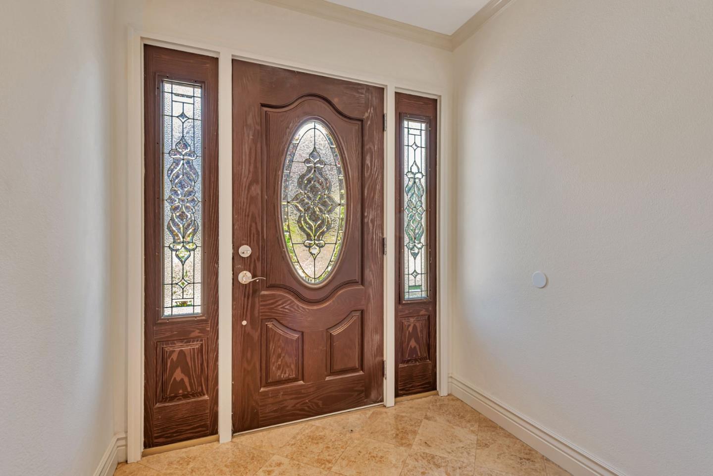 Detail Gallery Image 3 of 23 For 5007 Grimsby Dr, San Jose,  CA 95130 - 3 Beds | 2 Baths