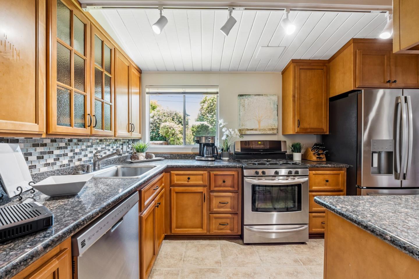 Detail Gallery Image 11 of 31 For 2362 Peachtree Ln, San Jose,  CA 95128 - 2 Beds | 1 Baths