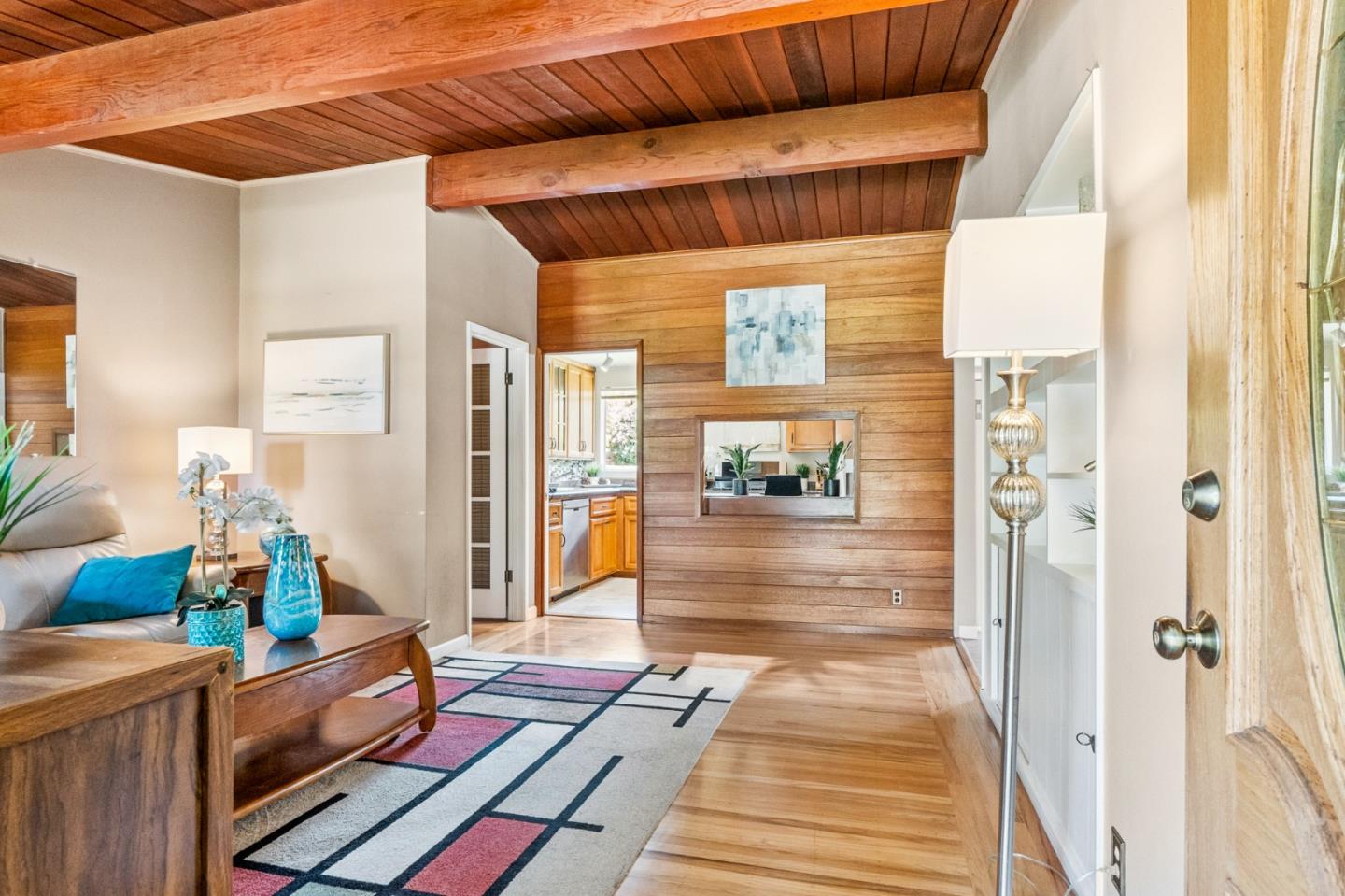 Detail Gallery Image 7 of 31 For 2362 Peachtree Ln, San Jose,  CA 95128 - 2 Beds | 1 Baths