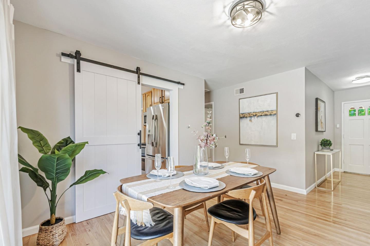 Detail Gallery Image 17 of 50 For 2538 Saint Lawrence Dr, San Jose,  CA 95124 - 4 Beds | 2 Baths