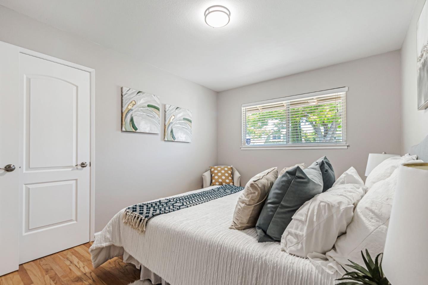 Detail Gallery Image 28 of 50 For 2538 Saint Lawrence Dr, San Jose,  CA 95124 - 4 Beds | 2 Baths
