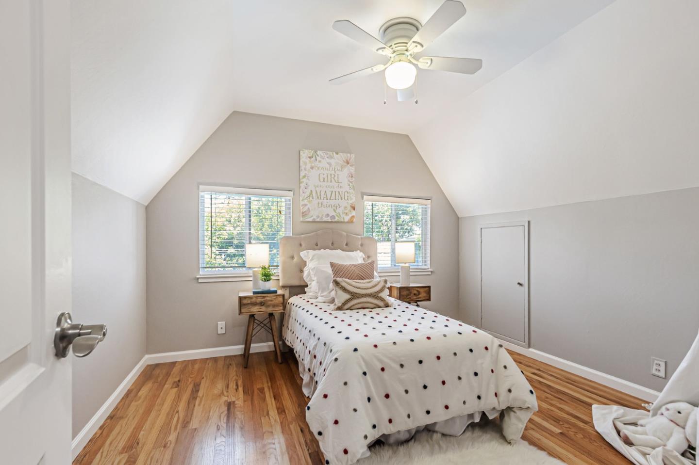 Detail Gallery Image 29 of 50 For 2538 Saint Lawrence Dr, San Jose,  CA 95124 - 4 Beds | 2 Baths
