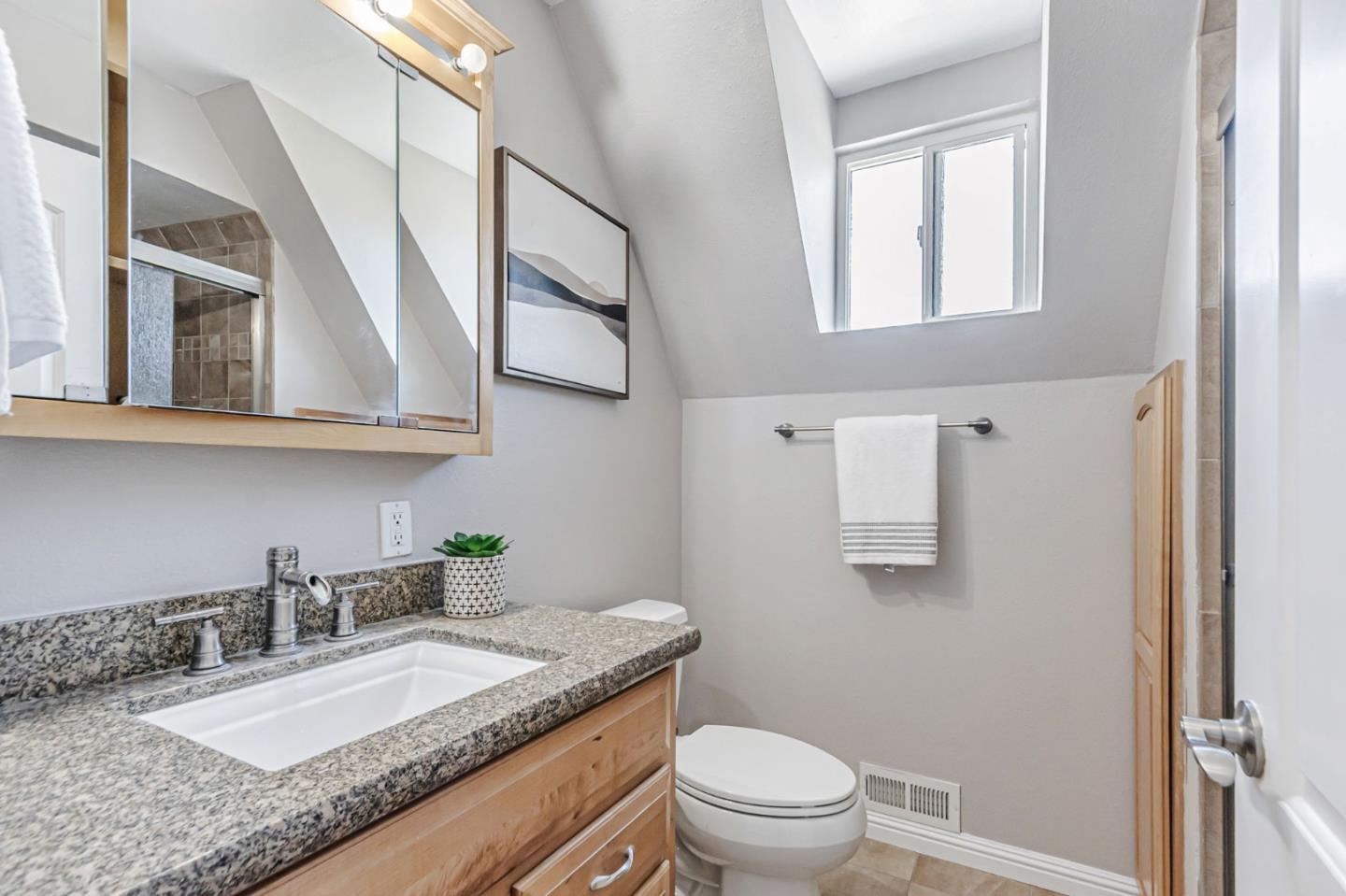 Detail Gallery Image 35 of 50 For 2538 Saint Lawrence Dr, San Jose,  CA 95124 - 4 Beds | 2 Baths