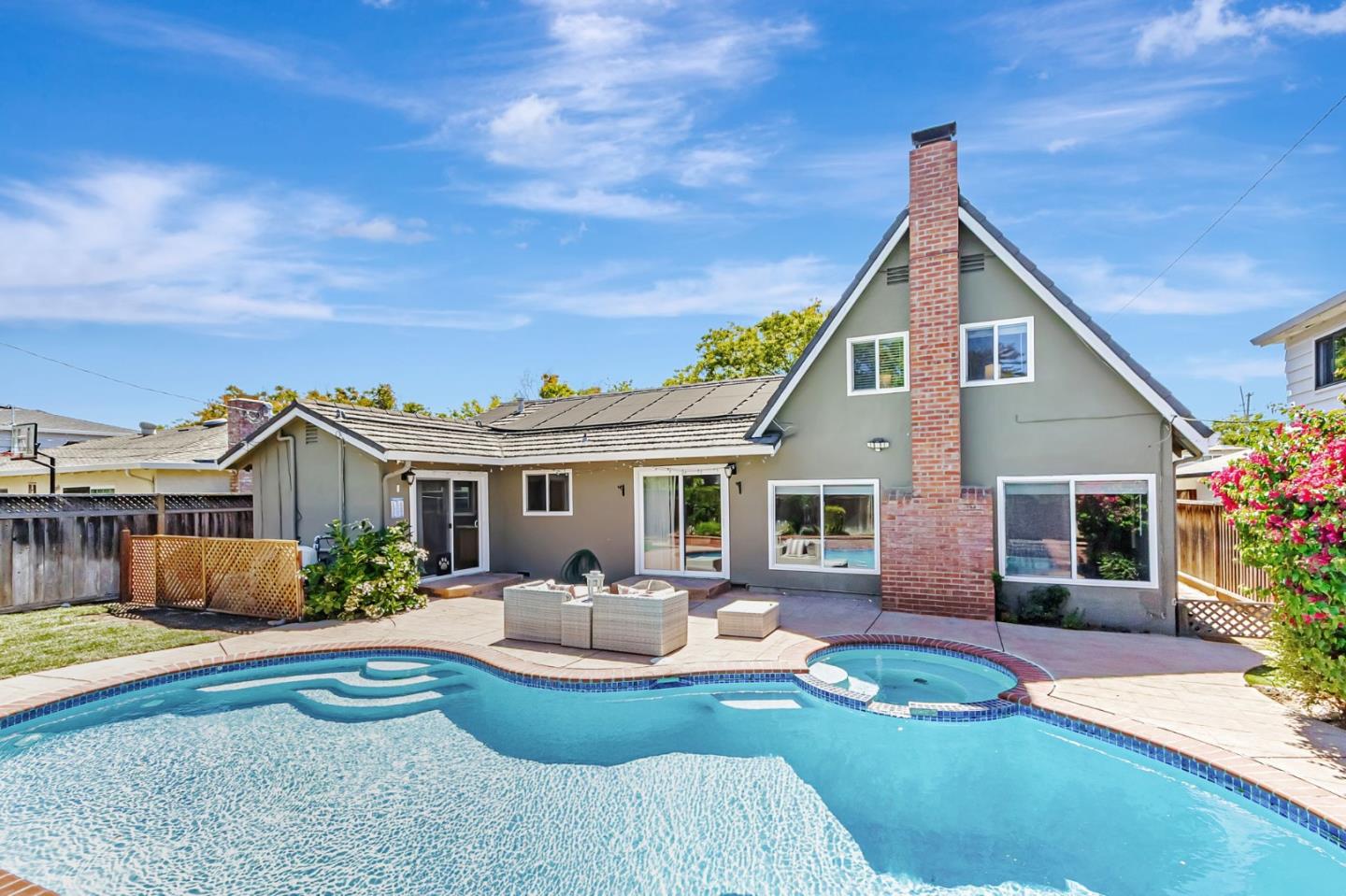 Detail Gallery Image 44 of 50 For 2538 Saint Lawrence Dr, San Jose,  CA 95124 - 4 Beds | 2 Baths