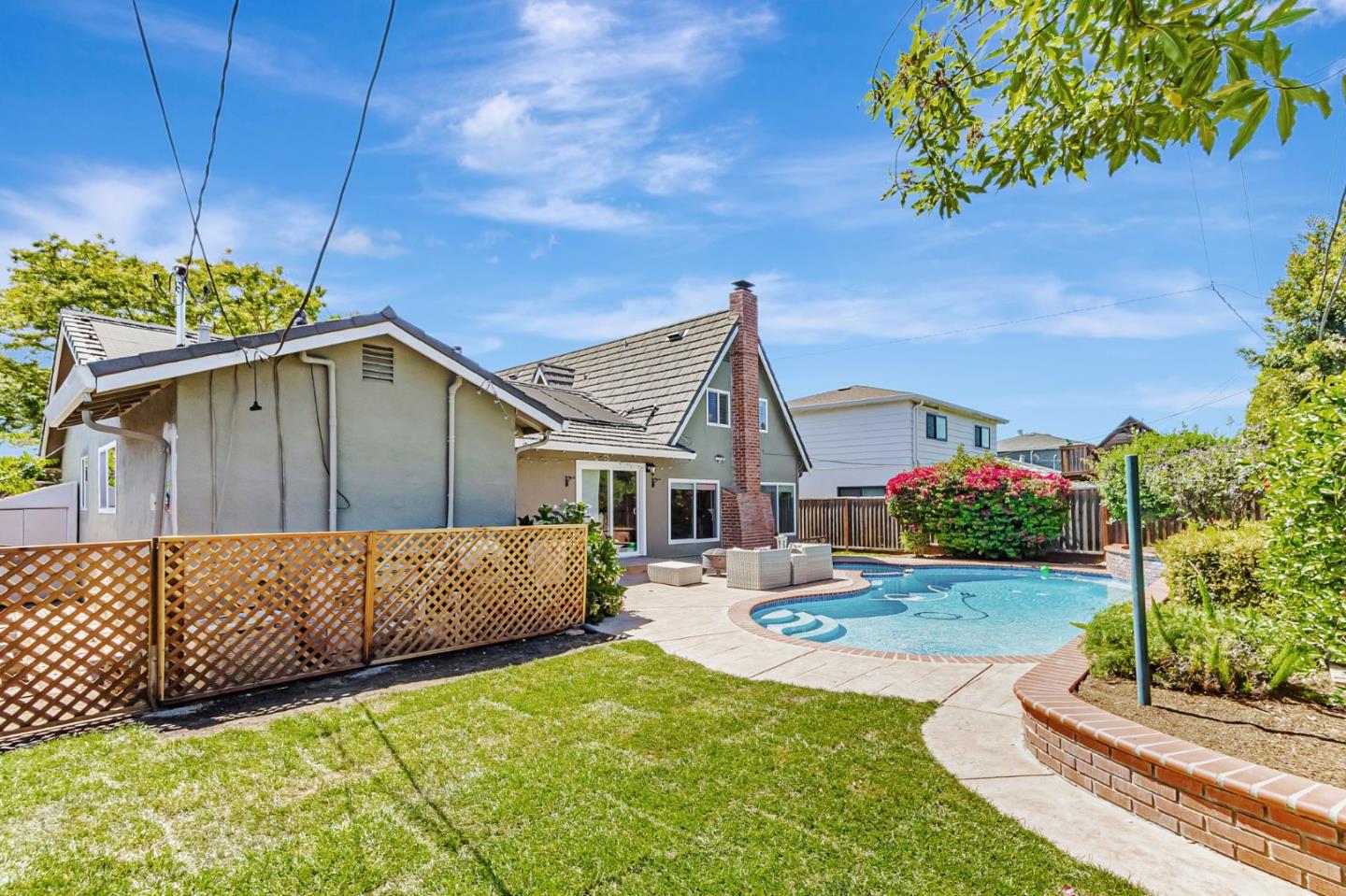 Detail Gallery Image 45 of 50 For 2538 Saint Lawrence Dr, San Jose,  CA 95124 - 4 Beds | 2 Baths