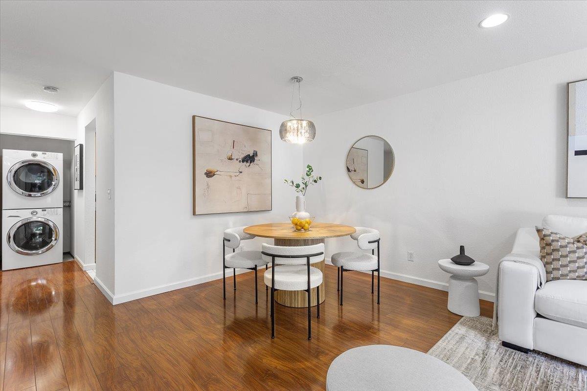 Detail Gallery Image 7 of 26 For 6893 Chantel Ct, San Jose,  CA 95129 - 2 Beds | 2/1 Baths