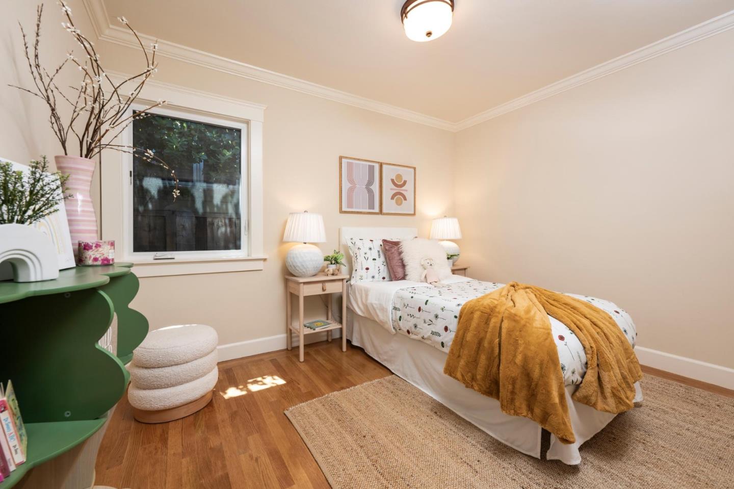 Detail Gallery Image 19 of 26 For 256 Portola Dr., San Mateo,  CA 94403 - 2 Beds | 2 Baths