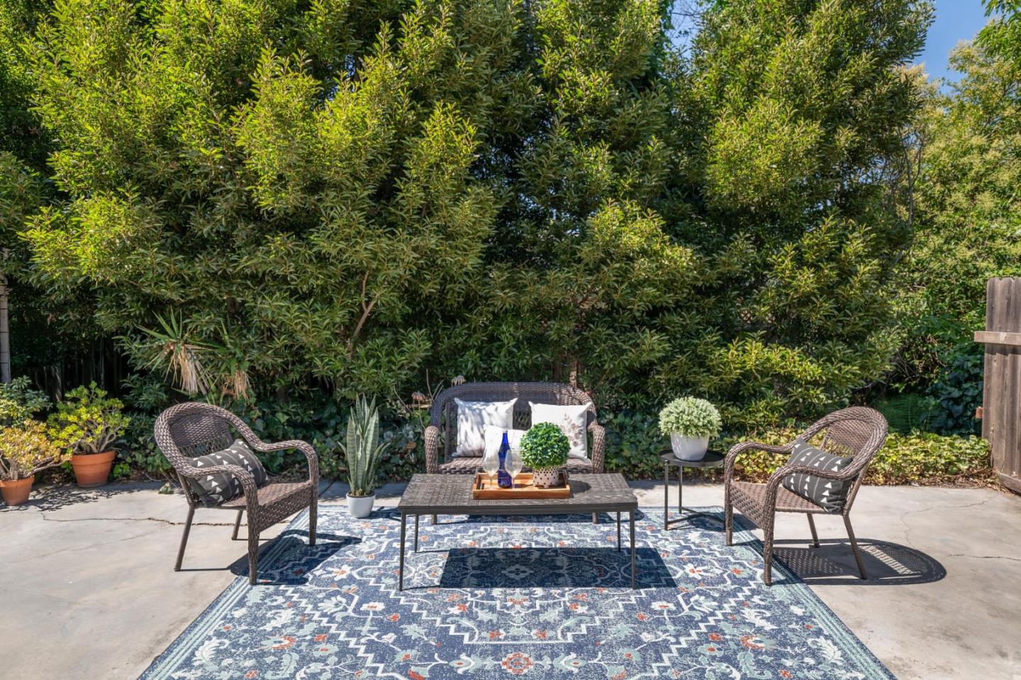 Detail Gallery Image 23 of 26 For 256 Portola Dr., San Mateo,  CA 94403 - 2 Beds | 2 Baths