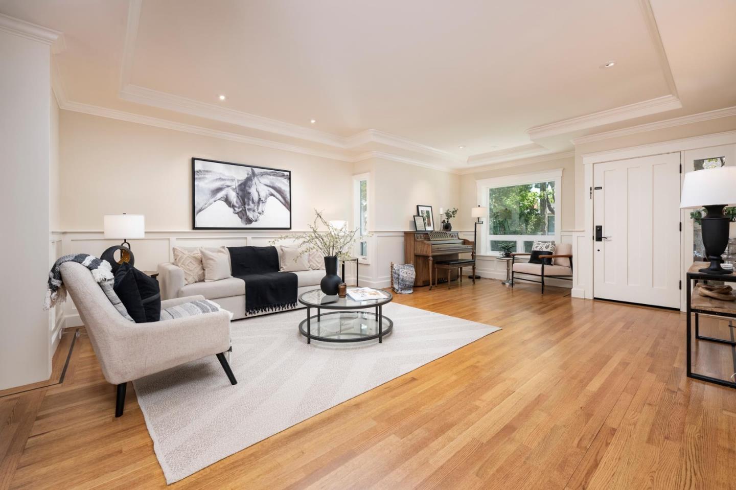 Detail Gallery Image 4 of 26 For 256 Portola Dr., San Mateo,  CA 94403 - 2 Beds | 2 Baths