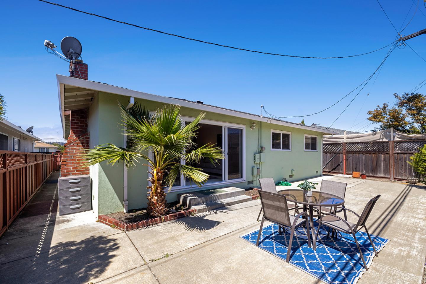 Detail Gallery Image 36 of 41 For 2225 Salisbury Way, San Mateo,  CA 94403 - 3 Beds | 2 Baths