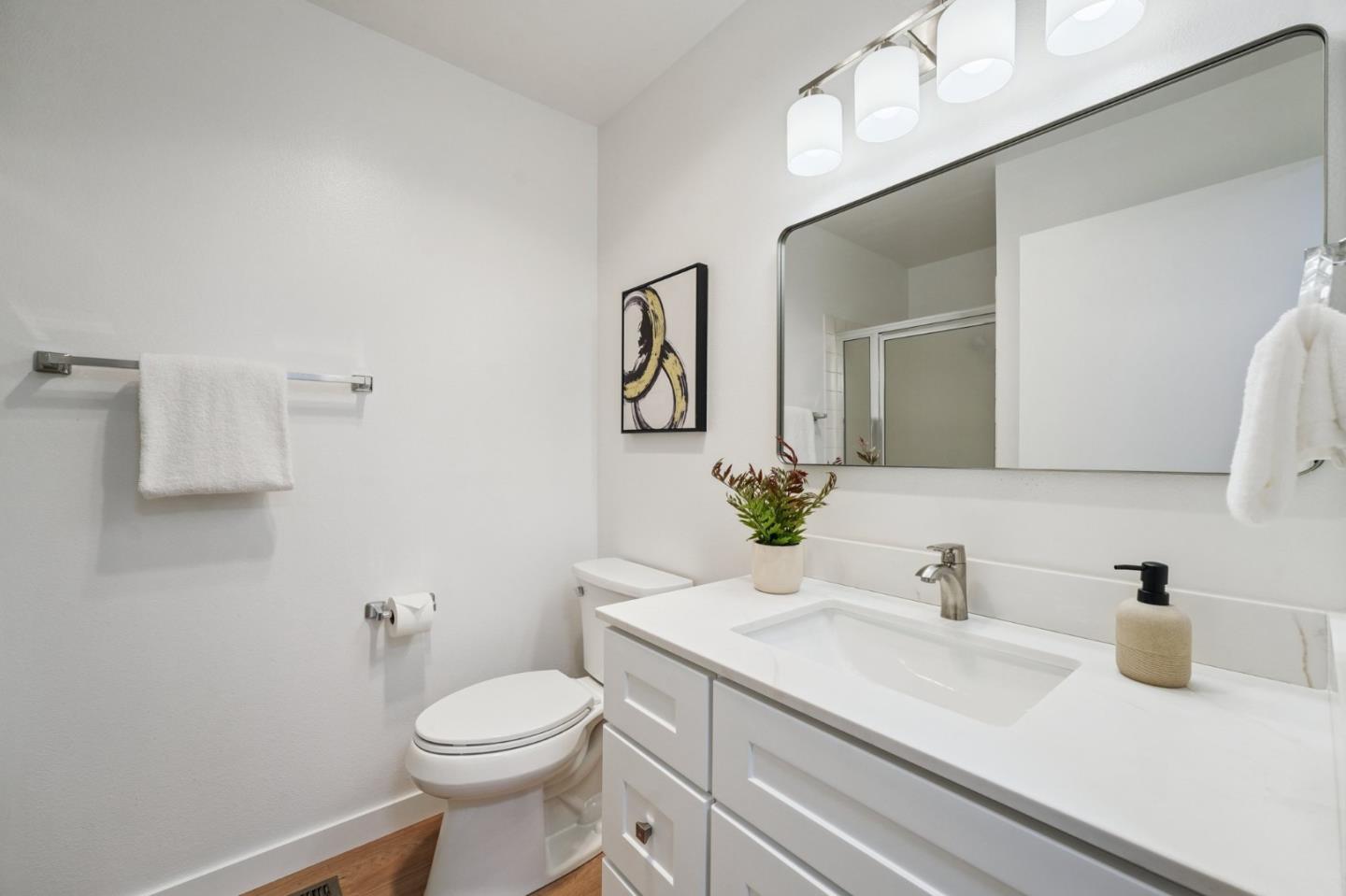 Detail Gallery Image 22 of 43 For 5286 Cribari Hts, San Jose,  CA 95135 - 2 Beds | 2 Baths