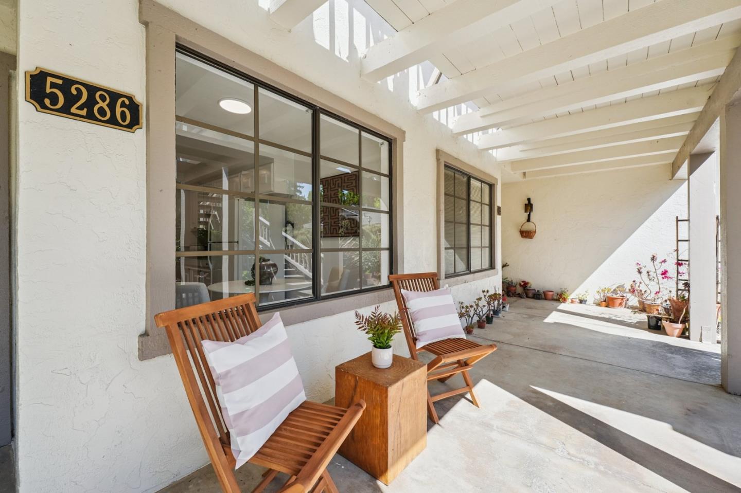 Detail Gallery Image 25 of 43 For 5286 Cribari Hts, San Jose,  CA 95135 - 2 Beds | 2 Baths