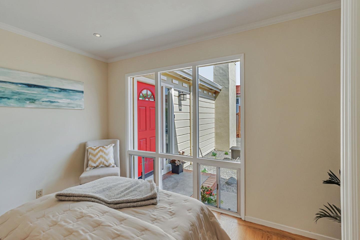 Detail Gallery Image 26 of 55 For 1030 Crestview Dr, Millbrae,  CA 94030 - 5 Beds | 3 Baths