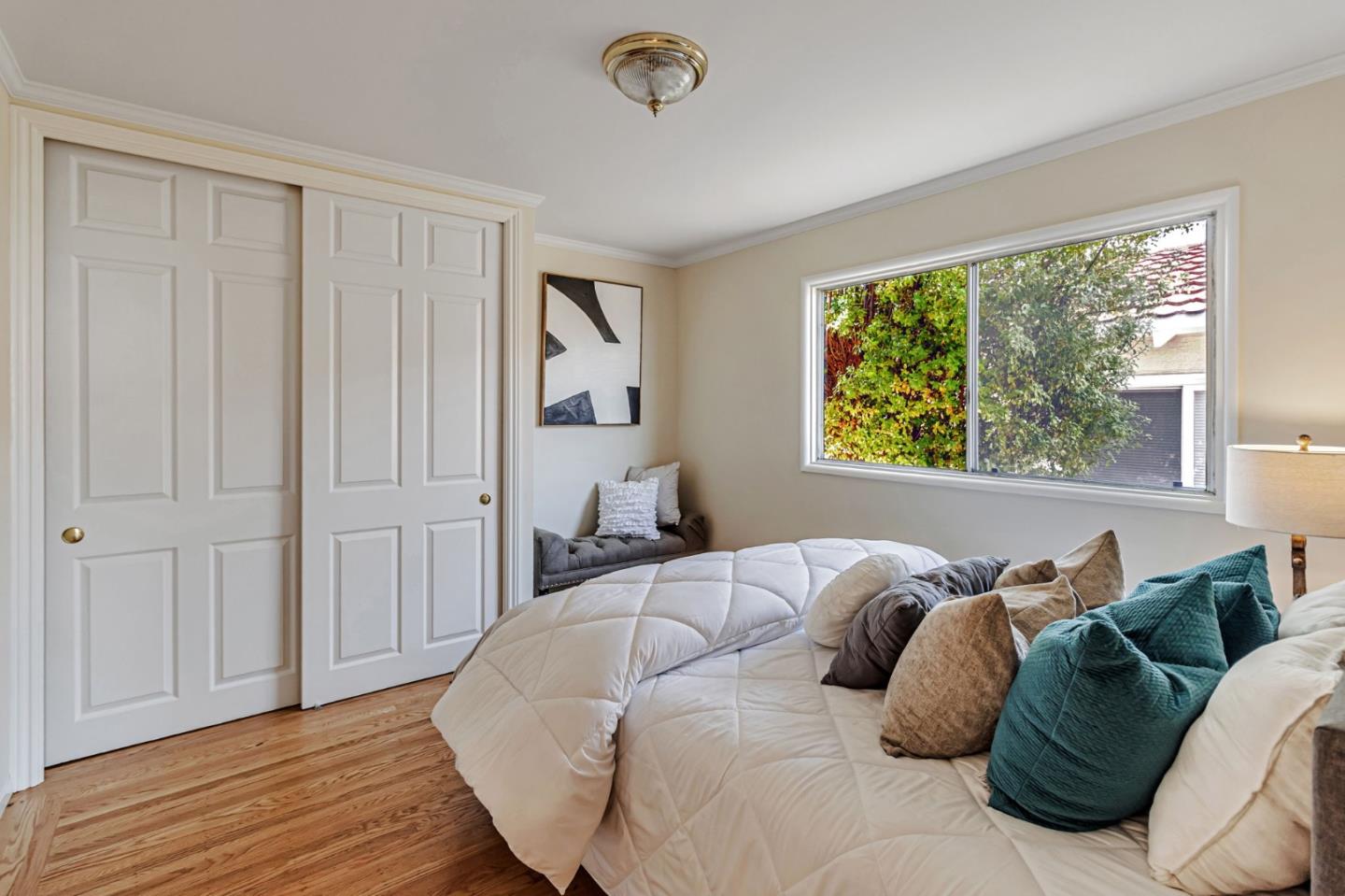 Detail Gallery Image 30 of 55 For 1030 Crestview Dr, Millbrae,  CA 94030 - 5 Beds | 3 Baths