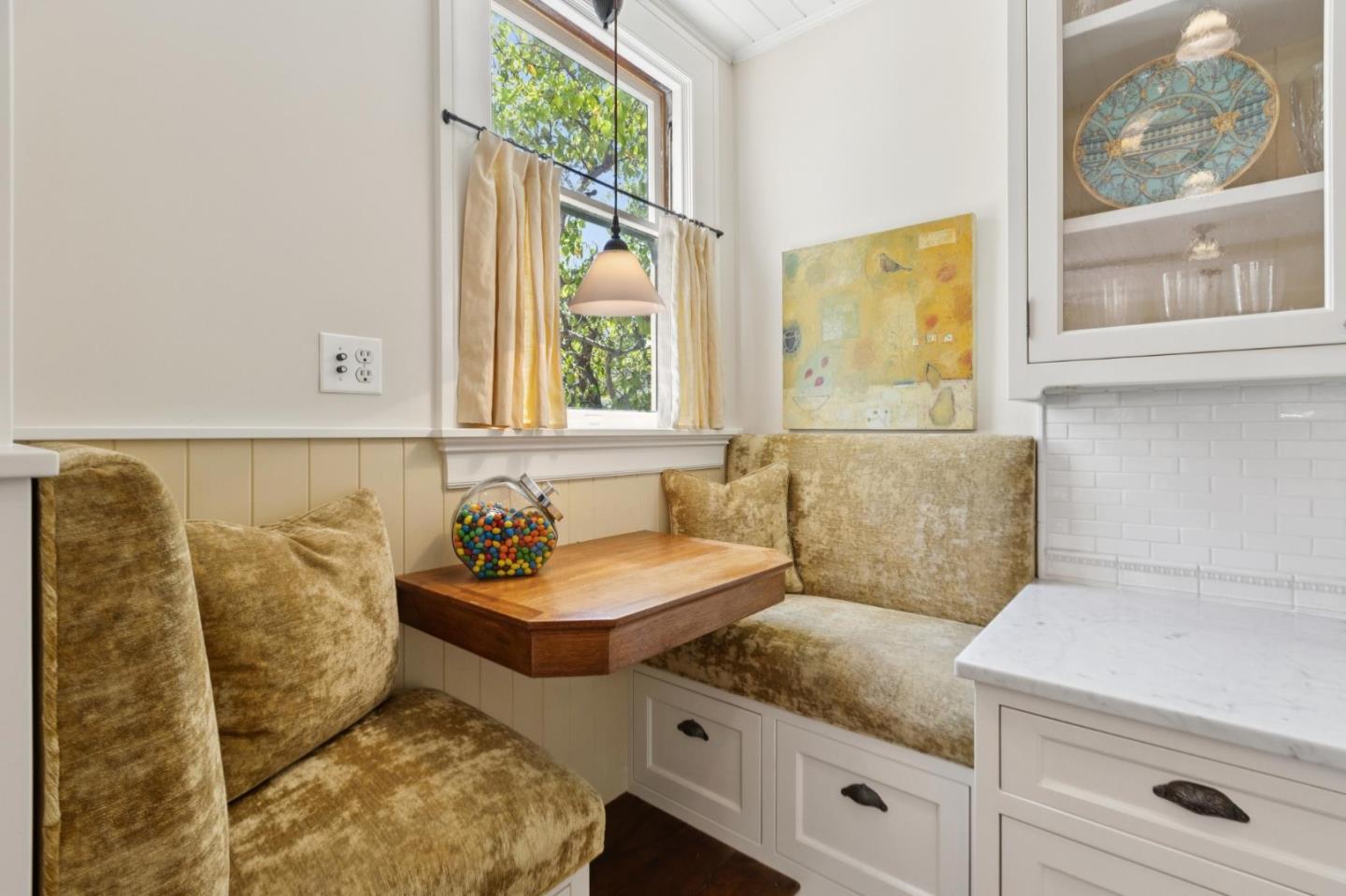 Detail Gallery Image 11 of 54 For Address Not Disclosed, Palo Alto,  CA 94301 - 5 Beds | 5/1 Baths