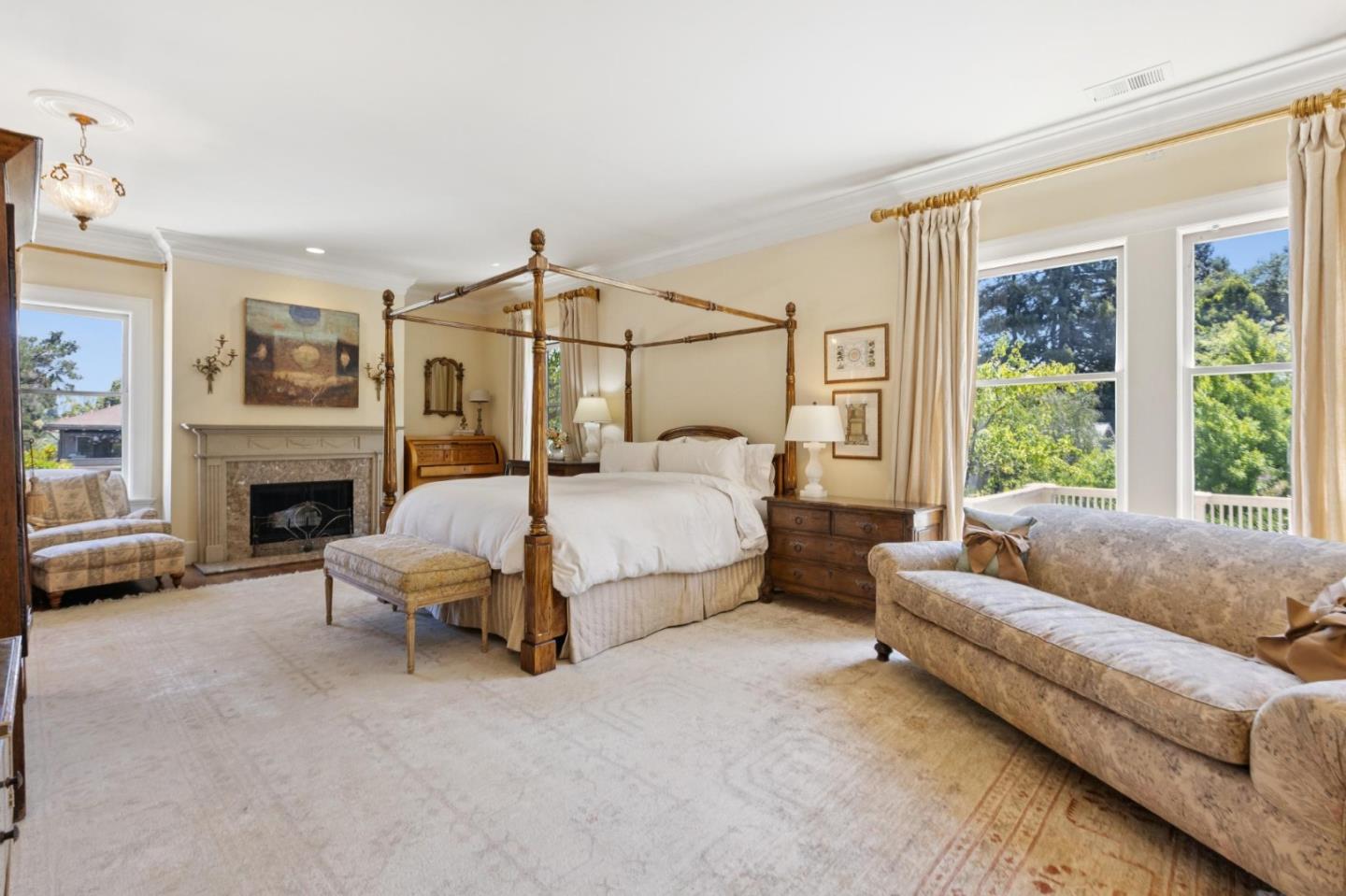 Detail Gallery Image 22 of 54 For Address Not Disclosed, Palo Alto,  CA 94301 - 5 Beds | 5/1 Baths