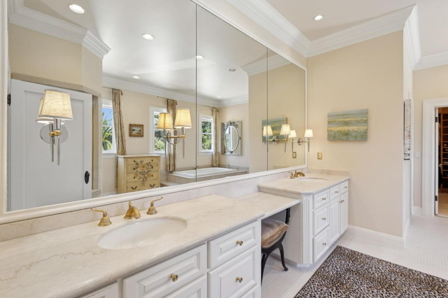 Detail Gallery Image 24 of 54 For Address Not Disclosed, Palo Alto,  CA 94301 - 5 Beds | 5/1 Baths