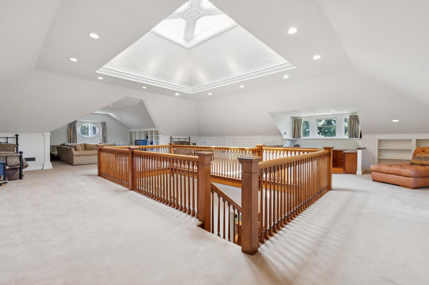 Detail Gallery Image 38 of 54 For Address Not Disclosed, Palo Alto,  CA 94301 - 5 Beds | 5/1 Baths