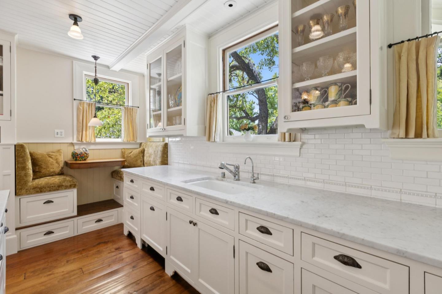 Detail Gallery Image 9 of 54 For Address Not Disclosed, Palo Alto,  CA 94301 - 5 Beds | 5/1 Baths
