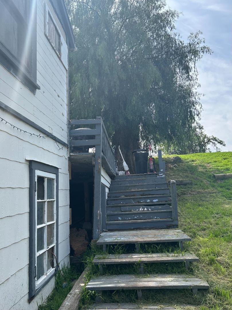 Detail Gallery Image 2 of 11 For 2666 Taylor Rd, Bethel Island,  CA 94511 - 2 Beds | 1 Baths