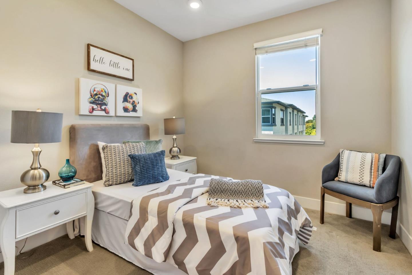 Detail Gallery Image 11 of 17 For 929 De Guigne Dr #4,  Sunnyvale,  CA 94085 - 4 Beds | 3 Baths