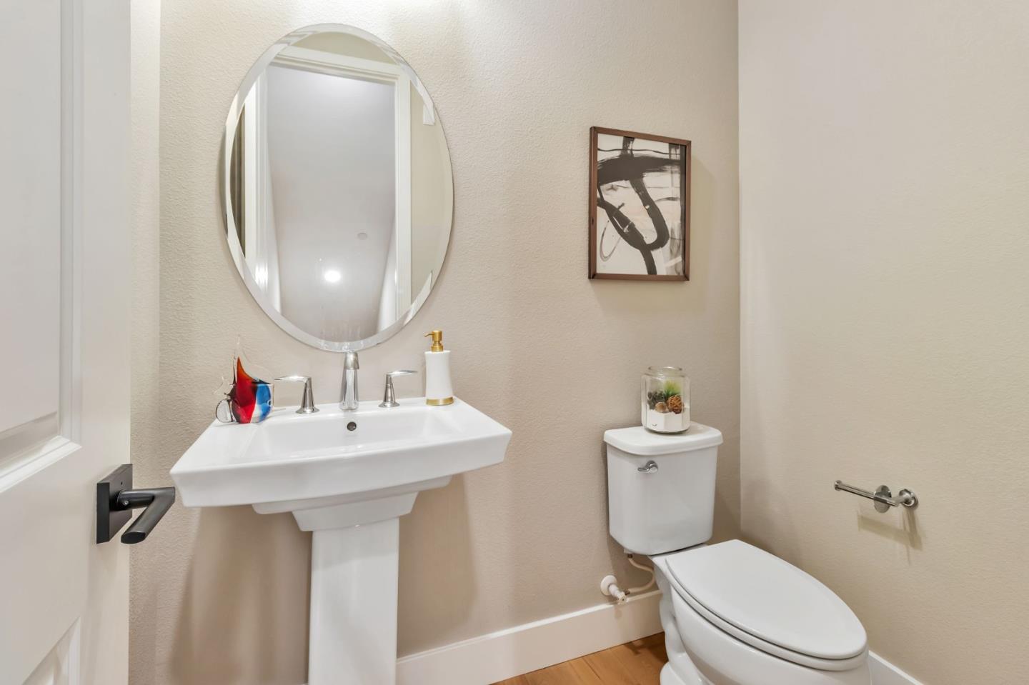 Detail Gallery Image 14 of 17 For 929 De Guigne Dr #4,  Sunnyvale,  CA 94085 - 4 Beds | 3 Baths