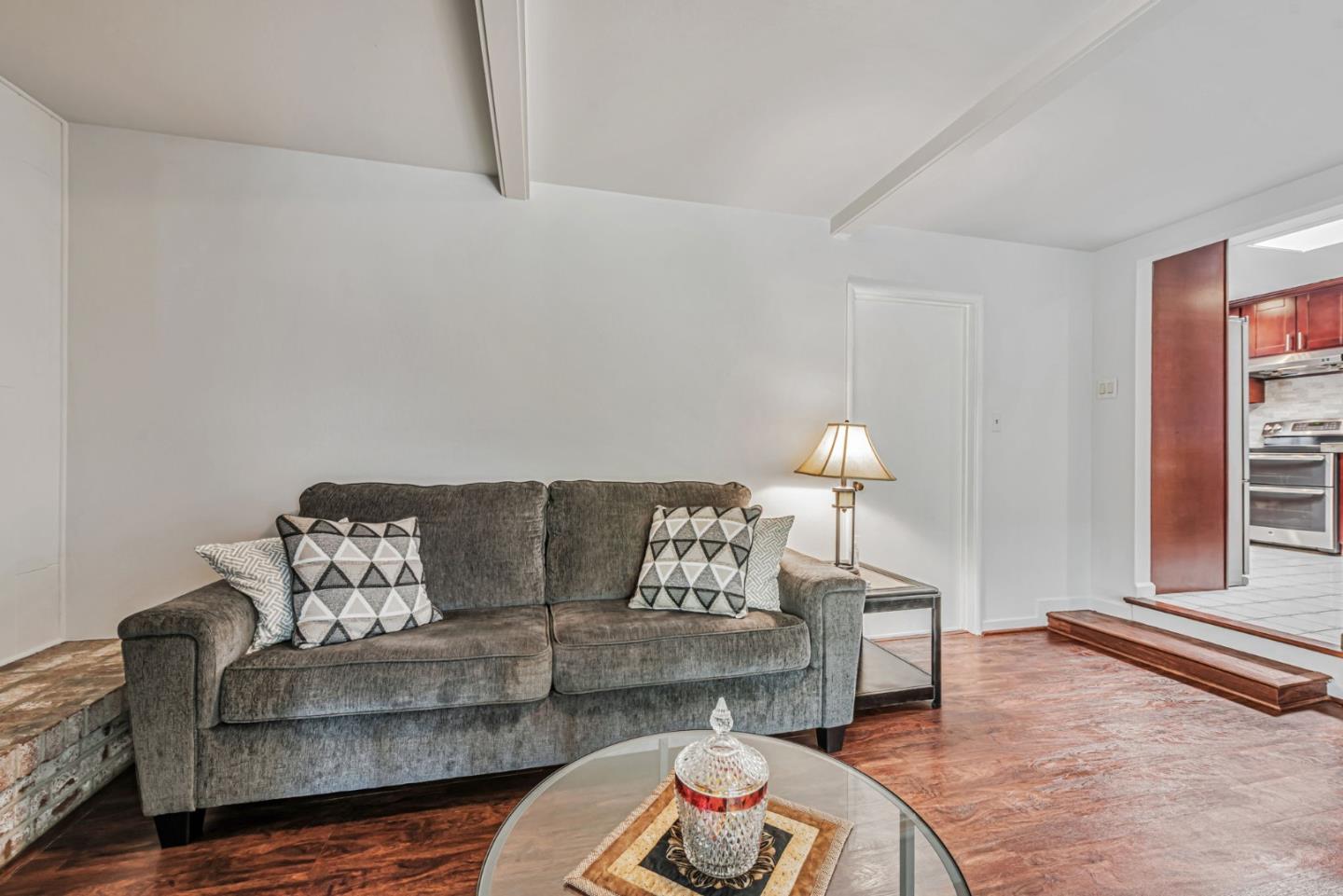 Detail Gallery Image 10 of 32 For 3510 Cabrillo Ave, Santa Clara,  CA 95051 - 3 Beds | 2 Baths