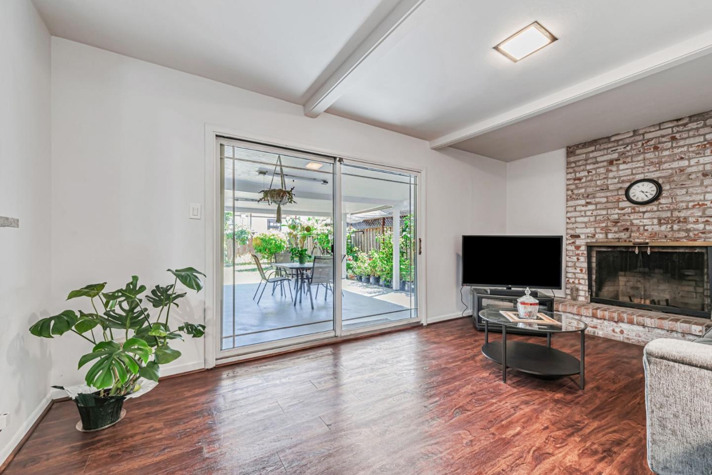 Detail Gallery Image 7 of 32 For 3510 Cabrillo Ave, Santa Clara,  CA 95051 - 3 Beds | 2 Baths
