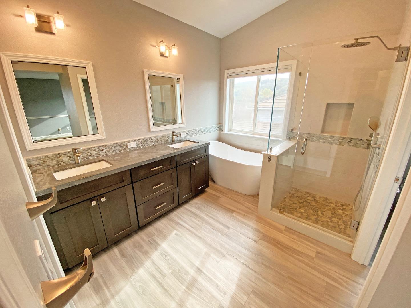 Detail Gallery Image 28 of 42 For 6279 Skywalker Dr, San Jose,  CA 95135 - 4 Beds | 3 Baths