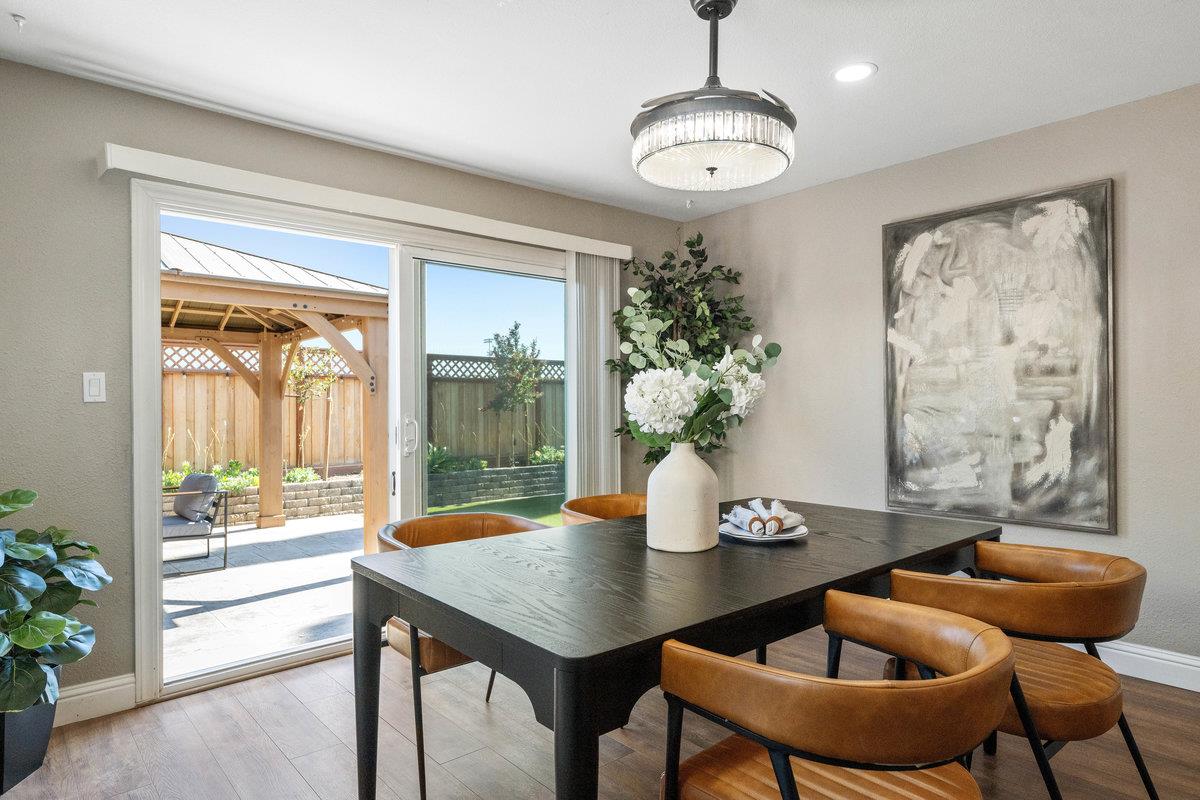 Detail Gallery Image 14 of 29 For 1800 Mcpeak Ct, Tracy,  CA 95376 - 4 Beds | 2 Baths
