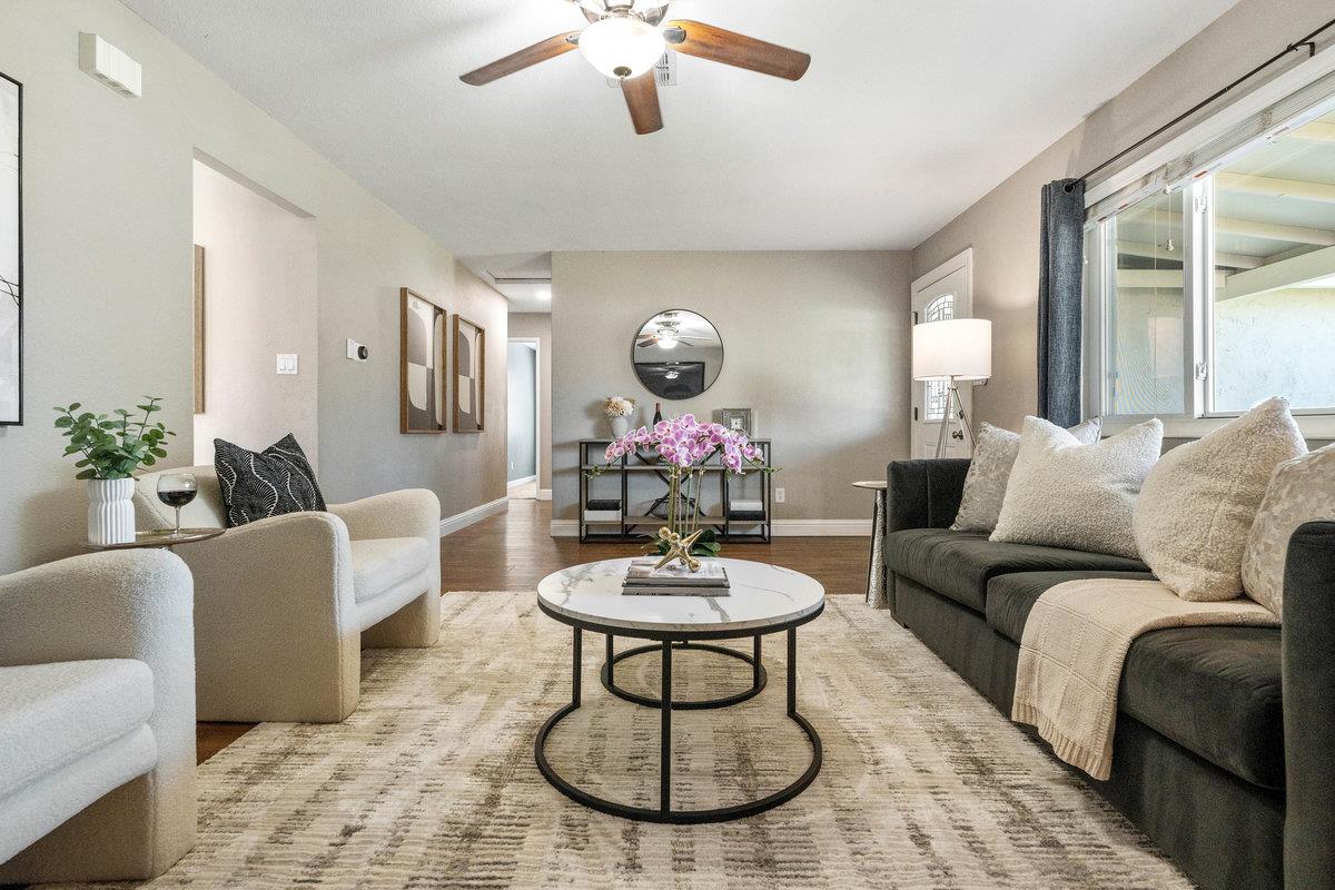 Detail Gallery Image 5 of 29 For 1800 Mcpeak Ct, Tracy,  CA 95376 - 4 Beds | 2 Baths