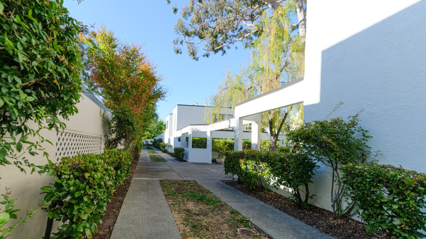 Detail Gallery Image 27 of 32 For 1919 Alameda De Las Pulgas #26,  San Mateo,  CA 94403 - 2 Beds | 2 Baths