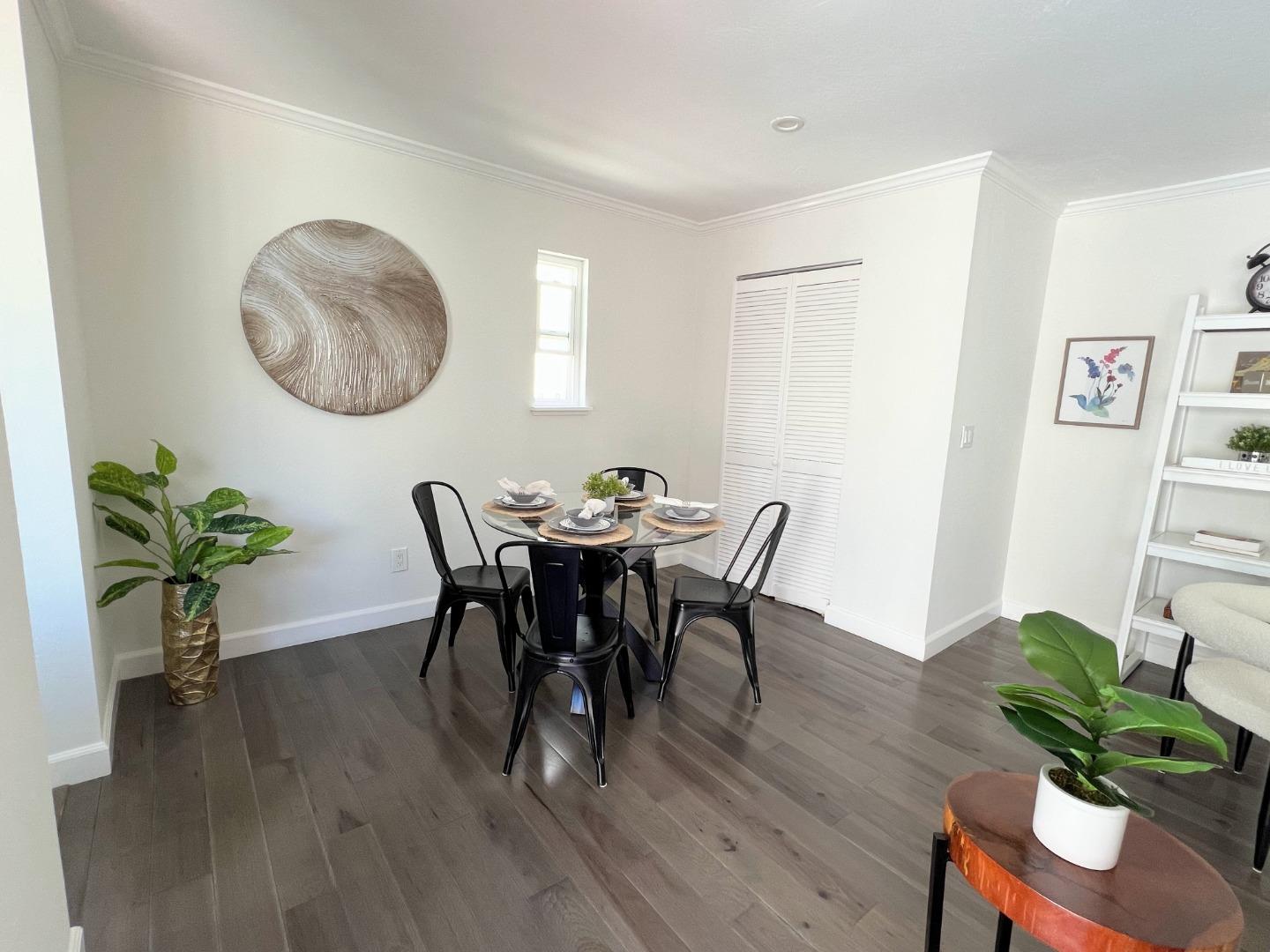 Detail Gallery Image 3 of 19 For 1919 Alameda De Las Pulgas #26,  San Mateo,  CA 94403 - 2 Beds | 2 Baths