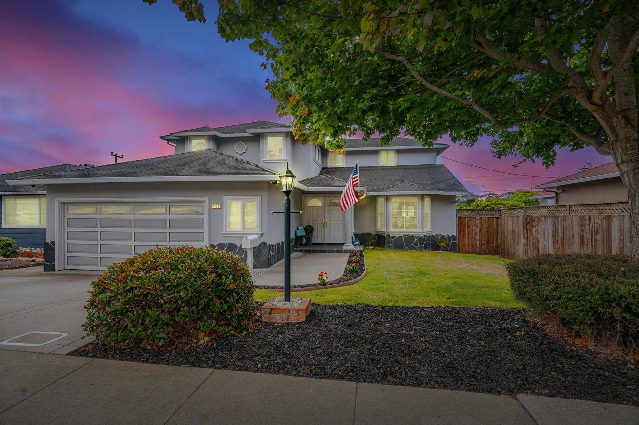 Detail Gallery Image 2 of 44 For 443 Yellowstone Dr, South San Francisco,  CA 94080 - 5 Beds | 3/1 Baths