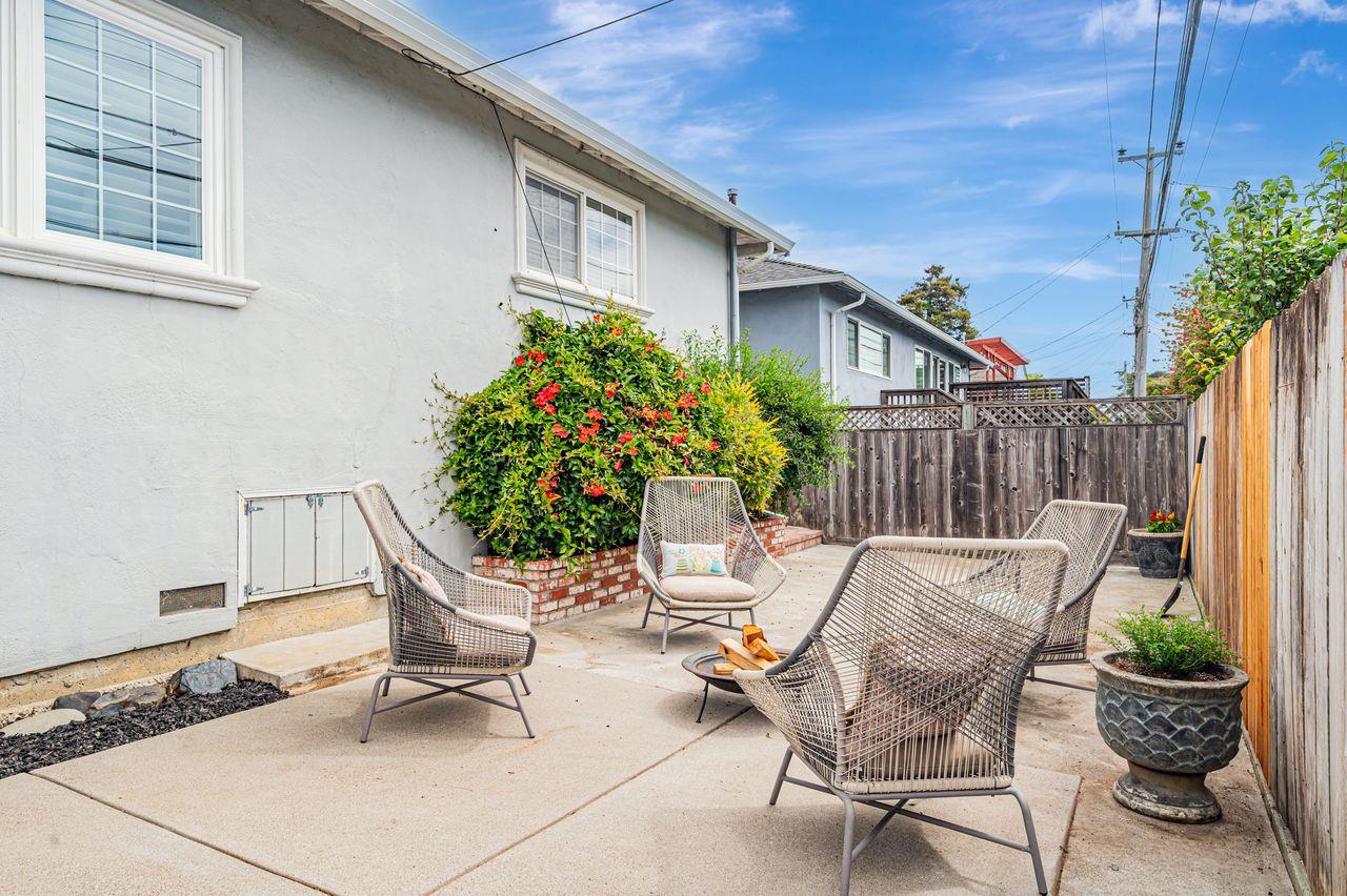 Detail Gallery Image 43 of 44 For 443 Yellowstone Dr, South San Francisco,  CA 94080 - 5 Beds | 3/1 Baths
