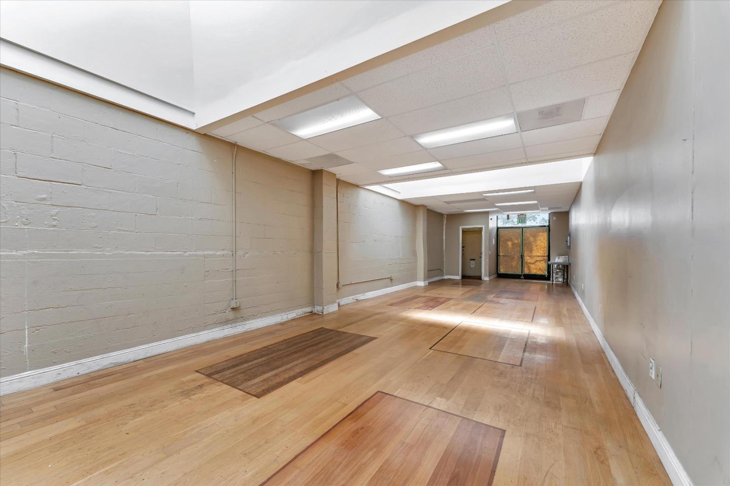Detail Gallery Image 2 of 20 For 1227 San Pablo Ave, Berkeley,  CA 94706 - – Beds | – Baths