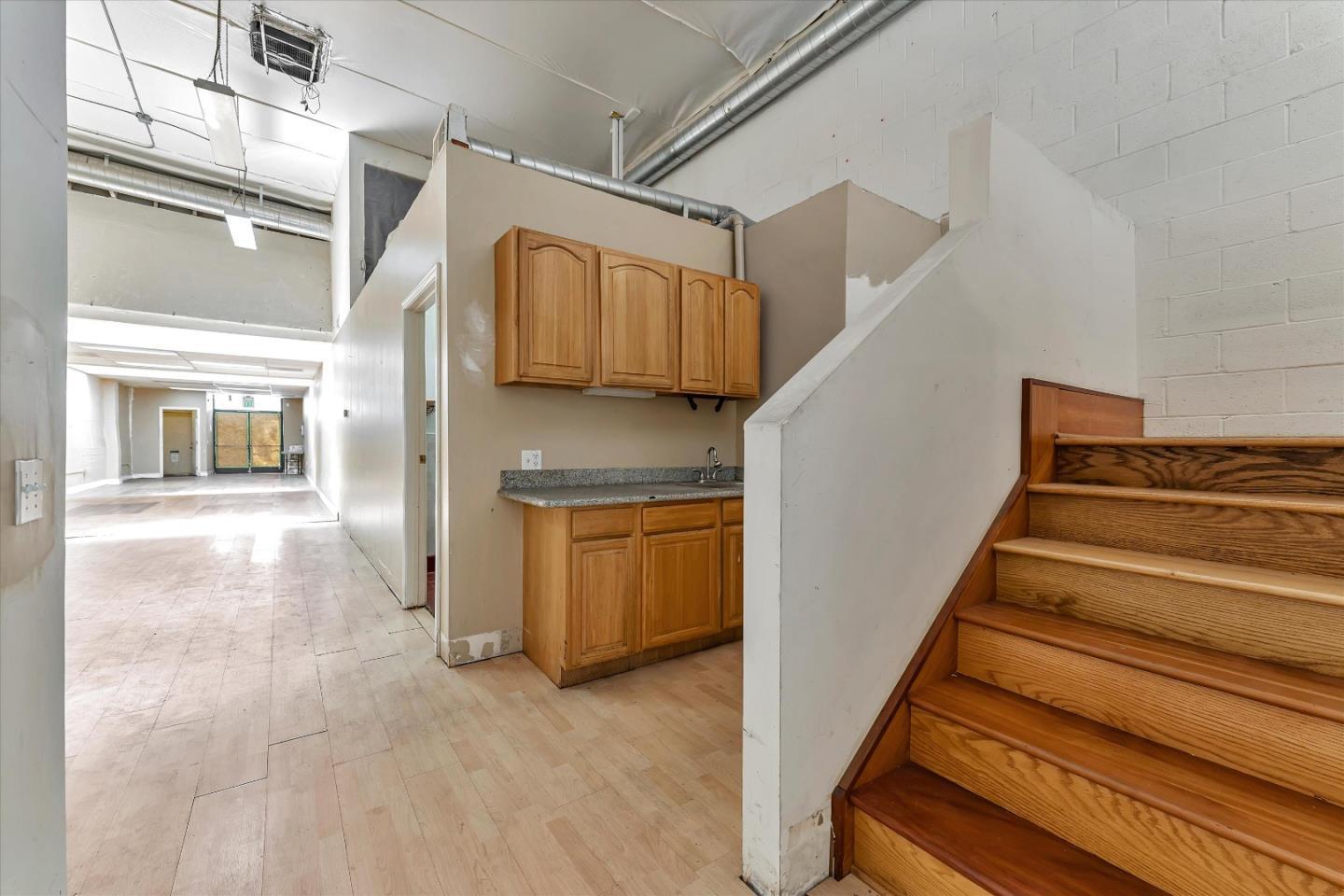Detail Gallery Image 4 of 20 For 1227 San Pablo Ave, Berkeley,  CA 94706 - – Beds | – Baths