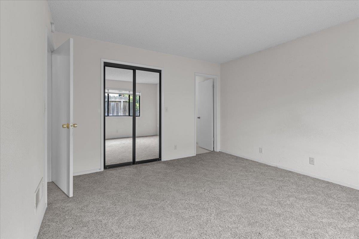Detail Gallery Image 18 of 35 For 1575 Sepulveda Dr, Salinas,  CA 93906 - 3 Beds | 2 Baths