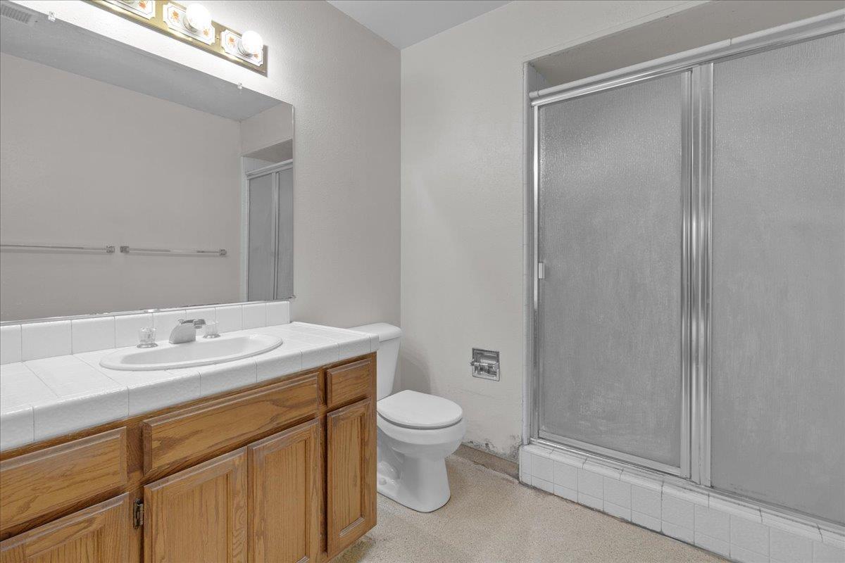 Detail Gallery Image 19 of 35 For 1575 Sepulveda Dr, Salinas,  CA 93906 - 3 Beds | 2 Baths