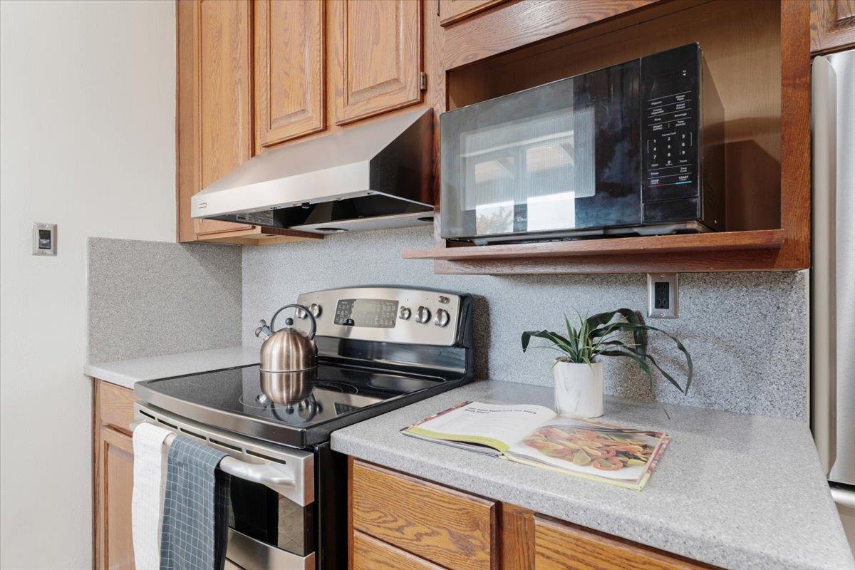 Detail Gallery Image 20 of 40 For 3173 Cyrus Ave, San Jose,  CA 95124 - 3 Beds | 2 Baths